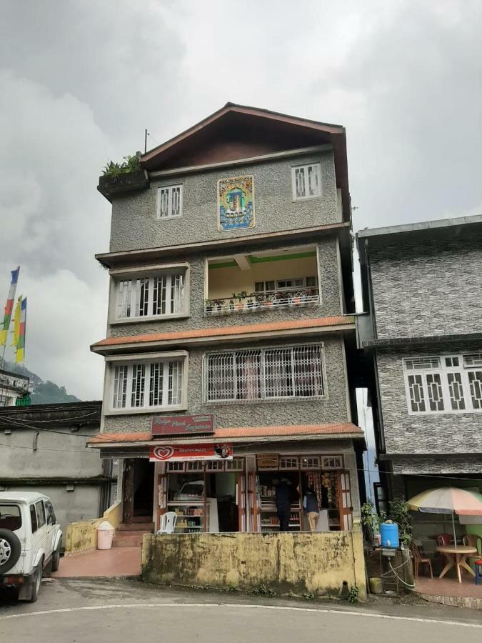 Denzong Khim Bed and Breakfast Gangtok Exterior foto